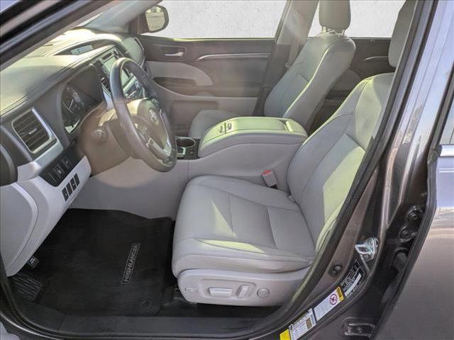 used 2015 Toyota Highlander car, priced at $17,557