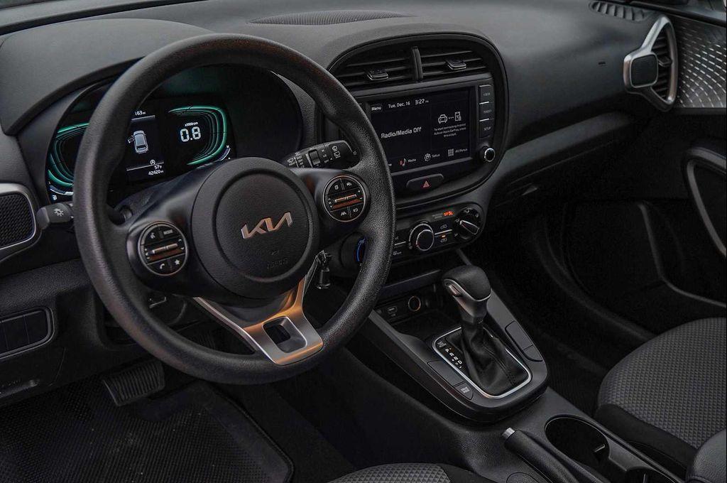 used 2024 Kia Soul car, priced at $15,998