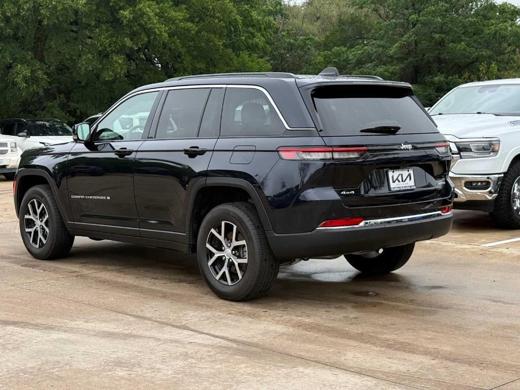 used 2024 Jeep Grand Cherokee car, priced at $35,998