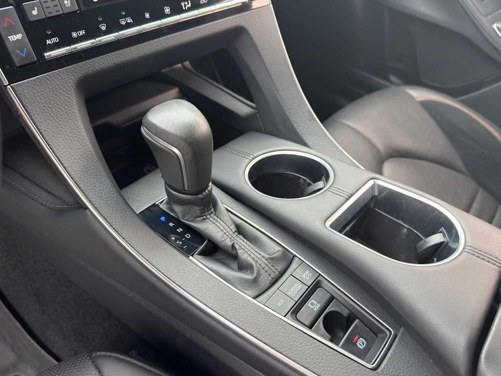 used 2019 Toyota Avalon car, priced at $27,718