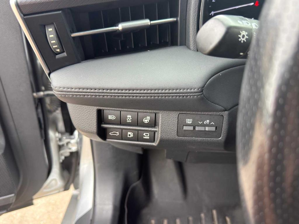 used 2019 Toyota Avalon car, priced at $27,718