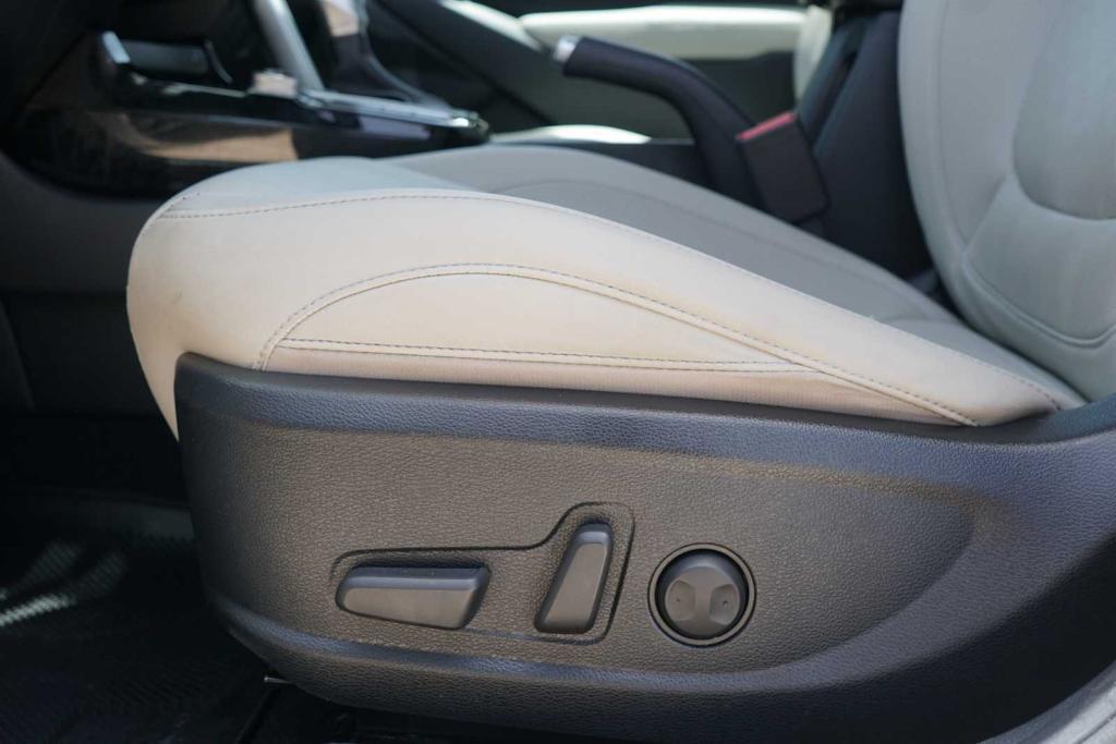 used 2022 Kia Seltos car, priced at $22,018