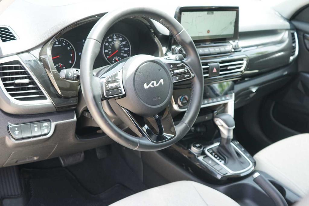 used 2022 Kia Seltos car, priced at $22,018