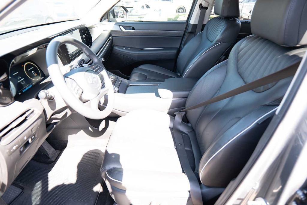 used 2023 Hyundai Palisade car, priced at $32,898