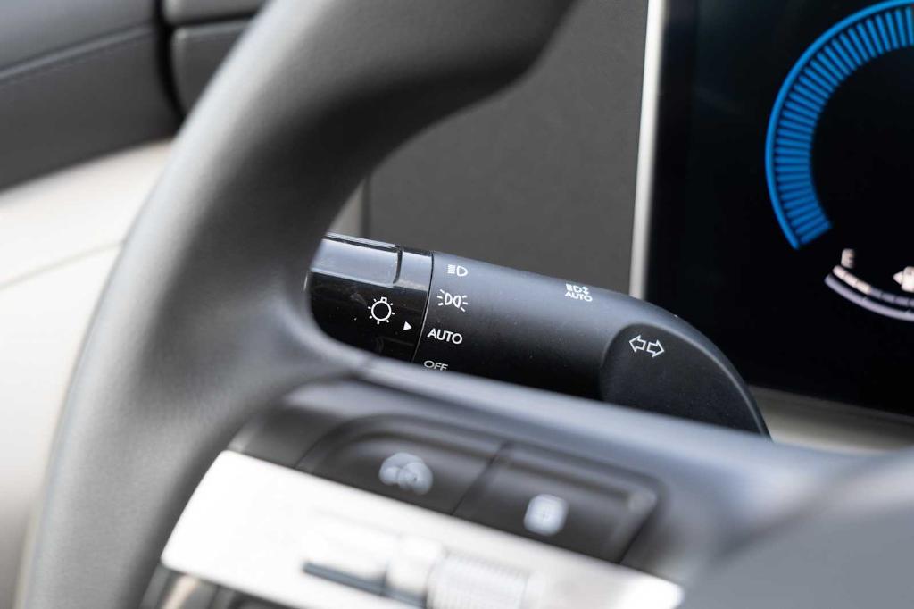 used 2025 Hyundai Tucson car, priced at $21,098