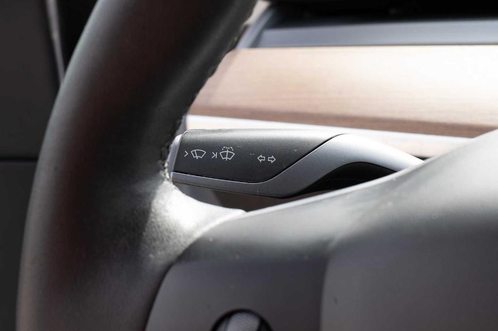 used 2021 Tesla Model Y car, priced at $28,098