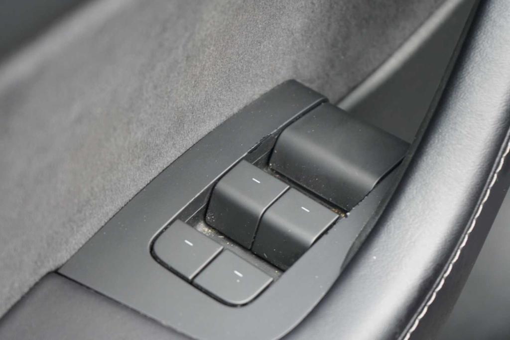 used 2022 Tesla Model Y car, priced at $27,618