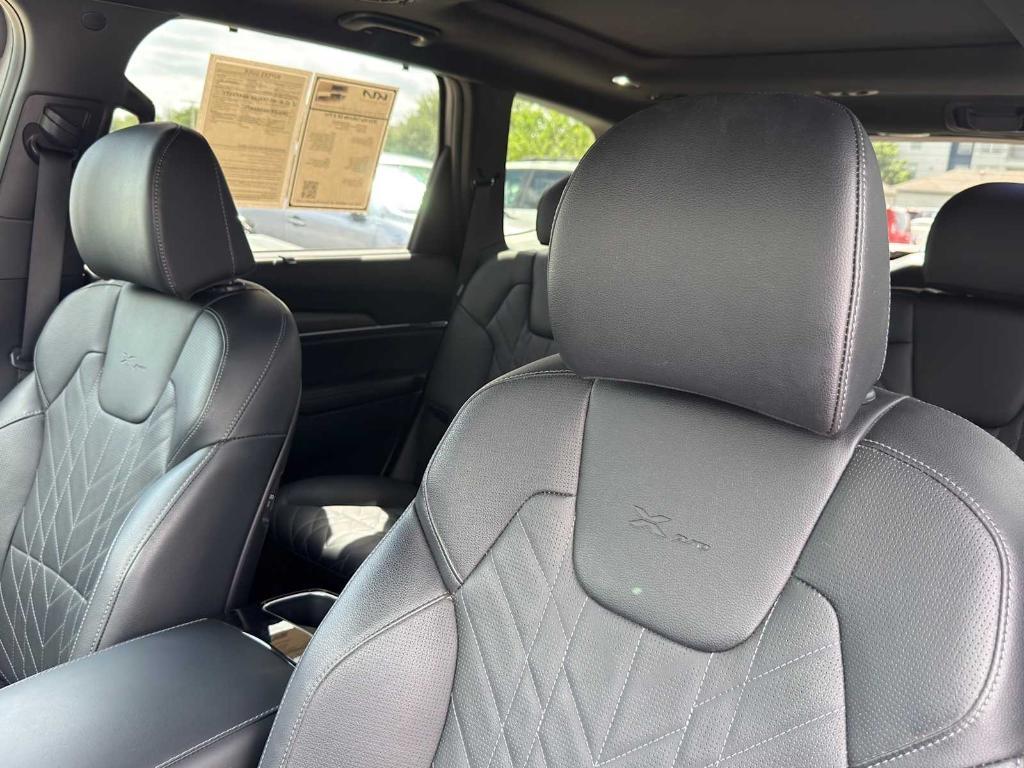 used 2024 Kia Telluride car, priced at $39,098