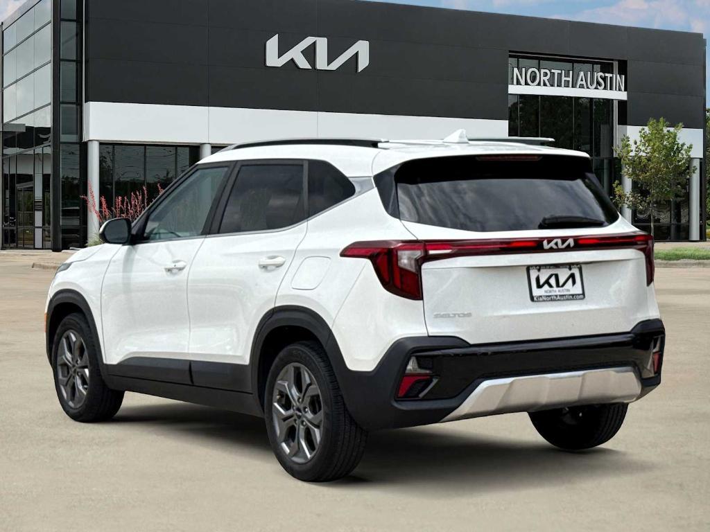 used 2024 Kia Seltos car, priced at $21,698