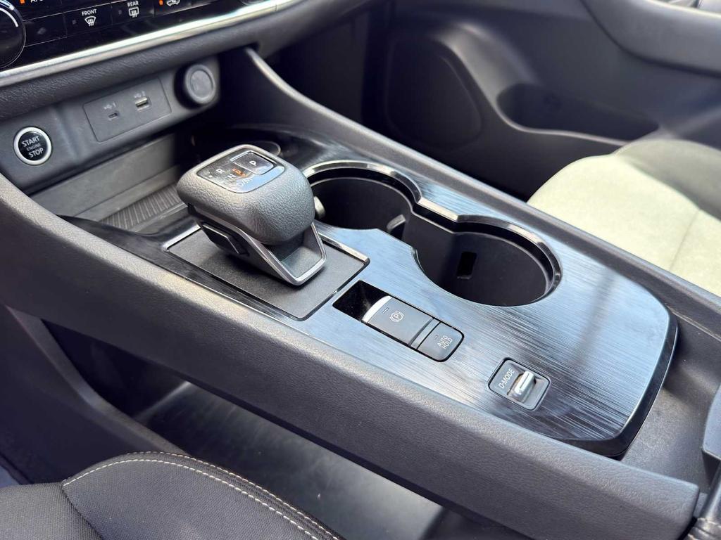 used 2023 Nissan Rogue car, priced at $19,318