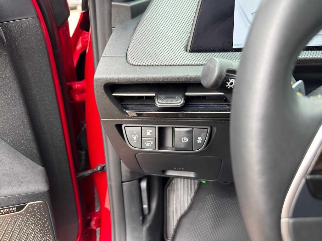 used 2023 Kia EV6 car, priced at $32,898