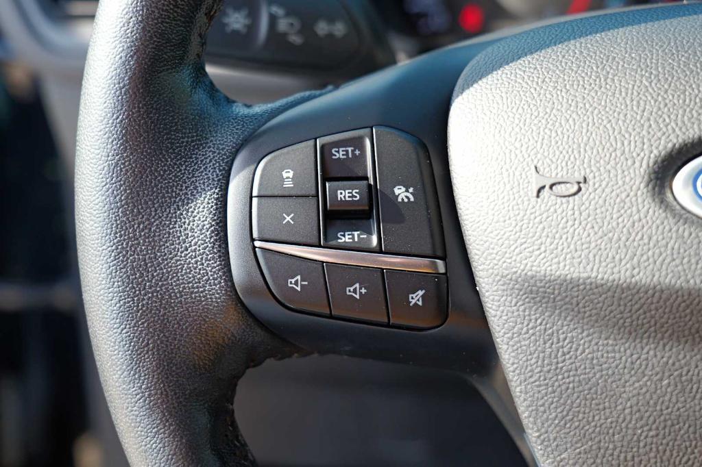 used 2020 Ford Escape car, priced at $13,498