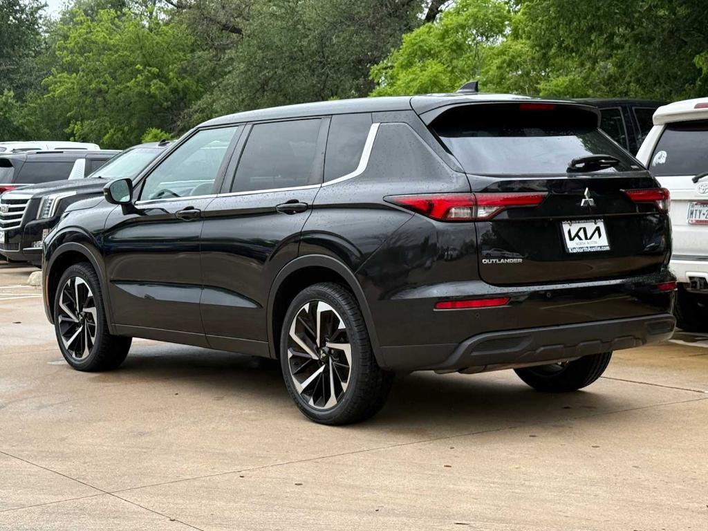 used 2022 Mitsubishi Outlander car, priced at $19,998