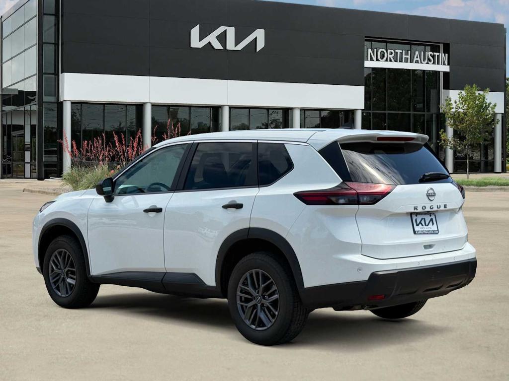 used 2024 Nissan Rogue car, priced at $20,218