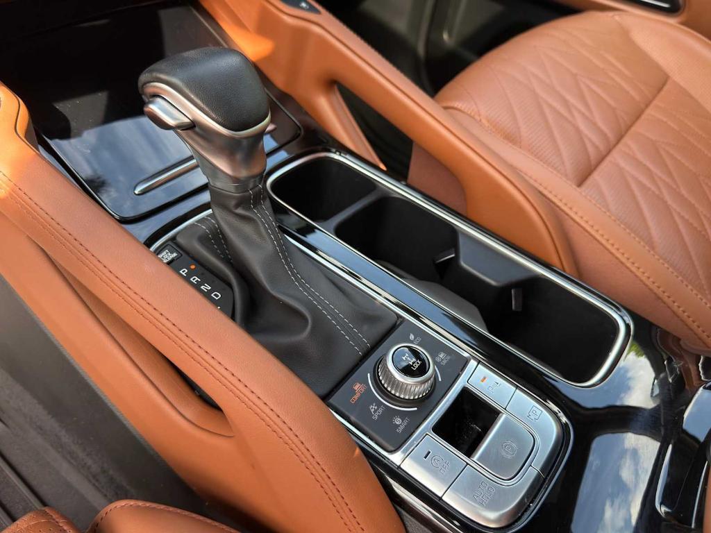 used 2024 Kia Telluride car, priced at $43,098