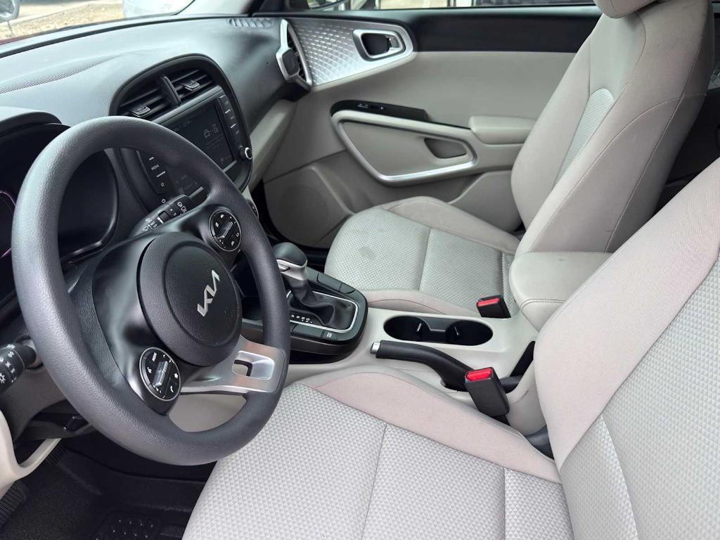 used 2024 Kia Soul car, priced at $18,098