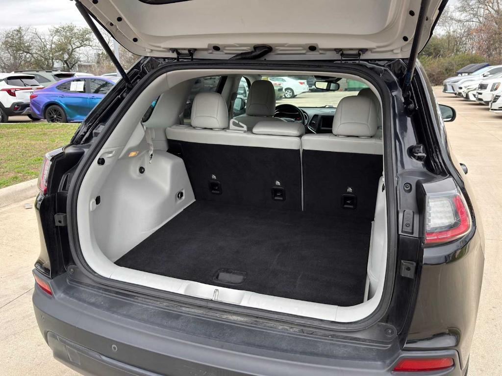 used 2021 Jeep Cherokee car, priced at $18,198