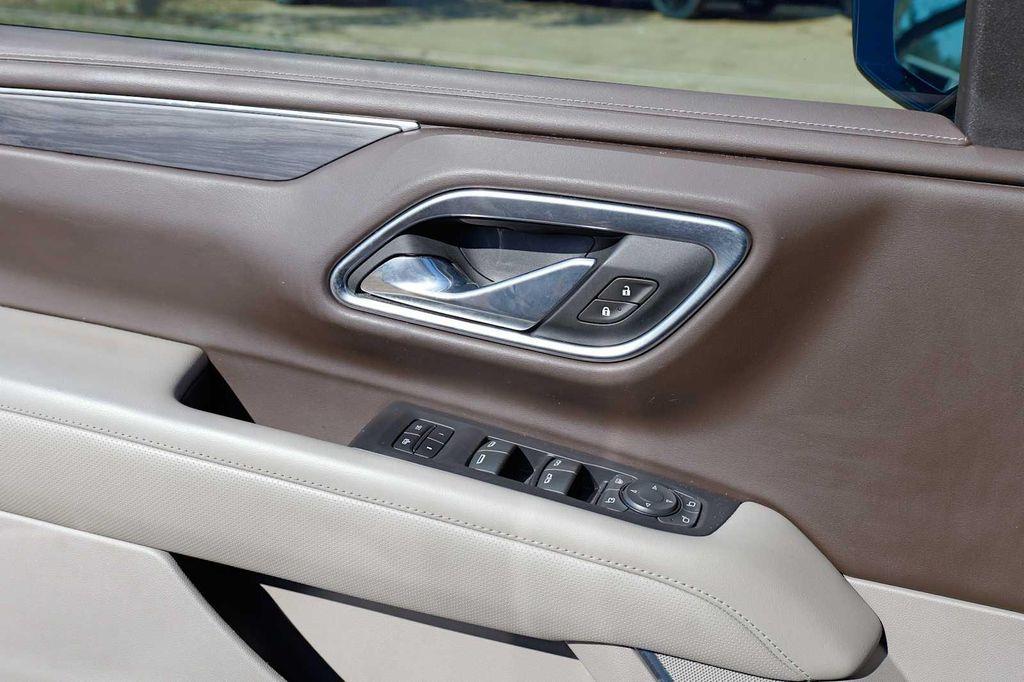 used 2021 GMC Yukon XL car, priced at $29,798