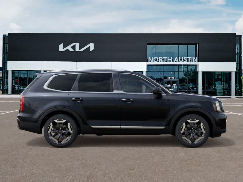new 2025 Kia Telluride car, priced at $38,676