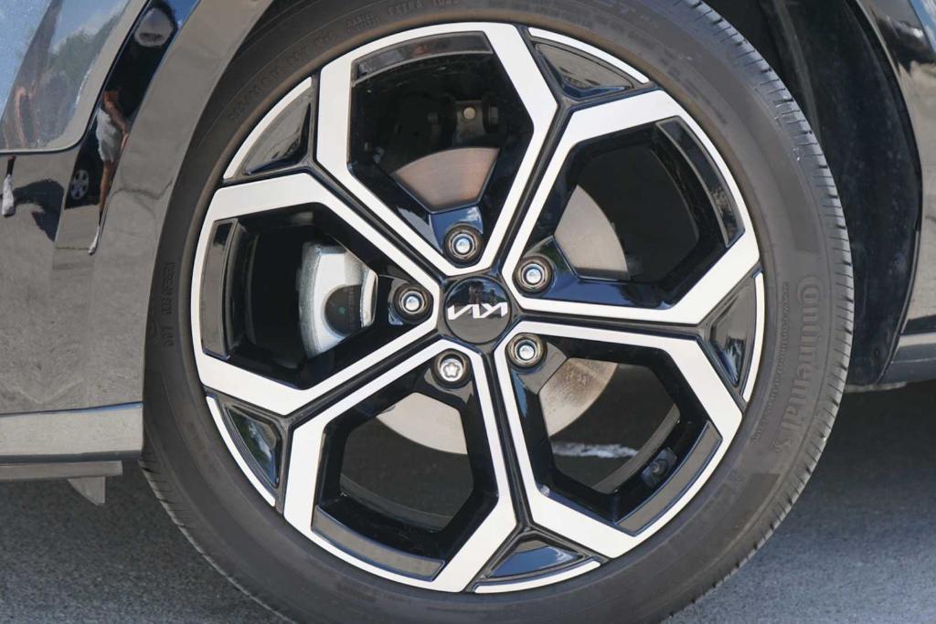 used 2024 Kia Niro car, priced at $29,218