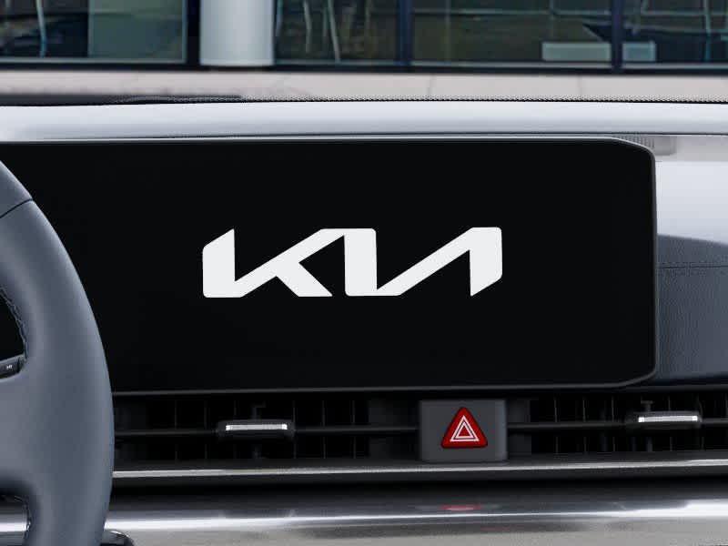 new 2026 Kia Carnival Hybrid car, priced at $51,605