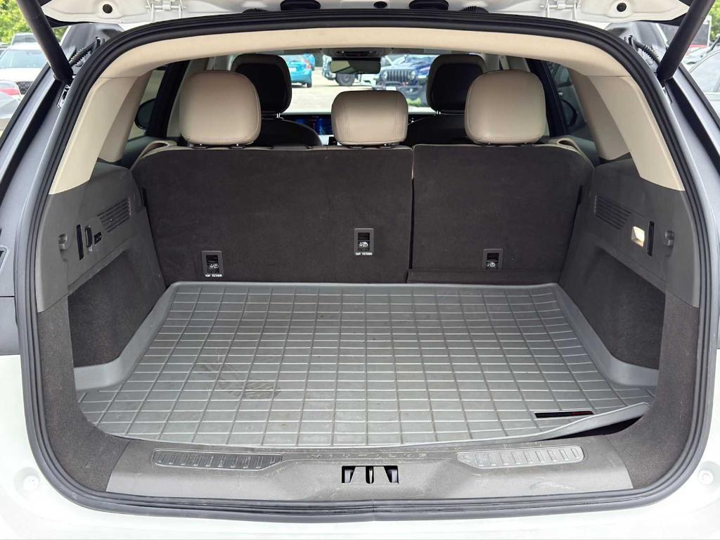 used 2025 Lincoln Nautilus car, priced at $53,418