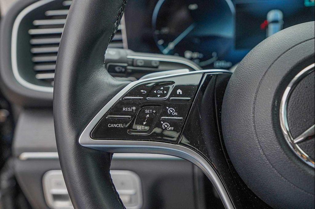 used 2024 Mercedes-Benz GLE 350 car, priced at $48,198