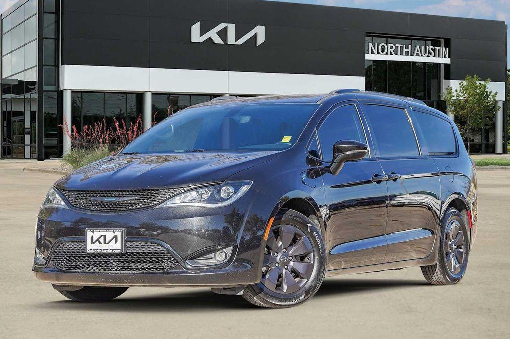 used 2020 Chrysler Pacifica Hybrid car, priced at $24,498