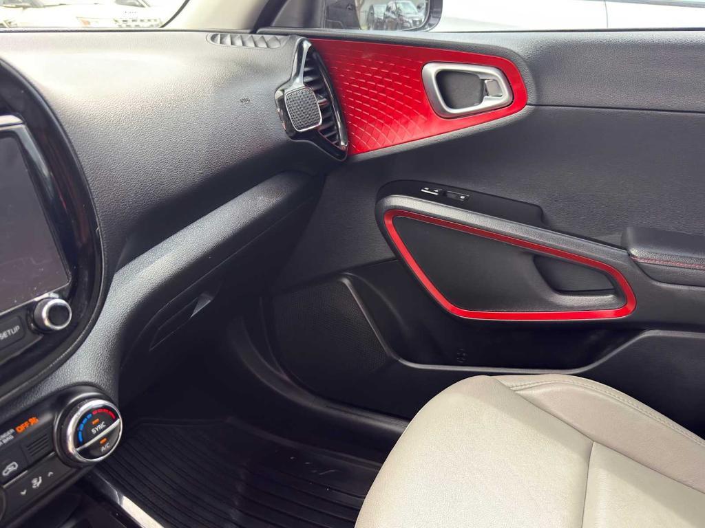 used 2023 Kia Soul car, priced at $17,718