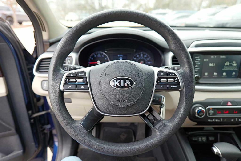 used 2019 Kia Sorento car, priced at $15,498