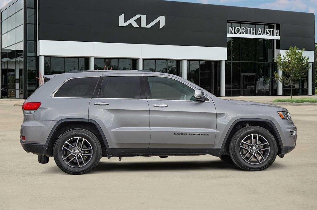 used 2018 Jeep Grand Cherokee car, priced at $16,398