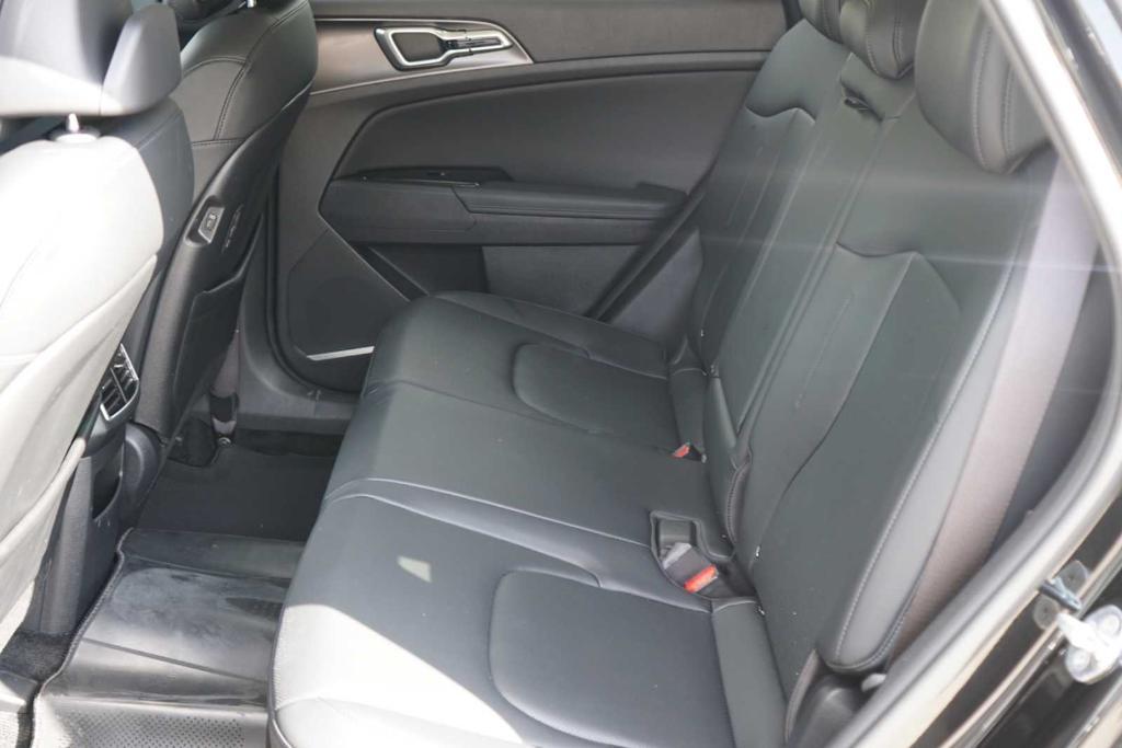 used 2023 Kia Sportage Hybrid car, priced at $26,018