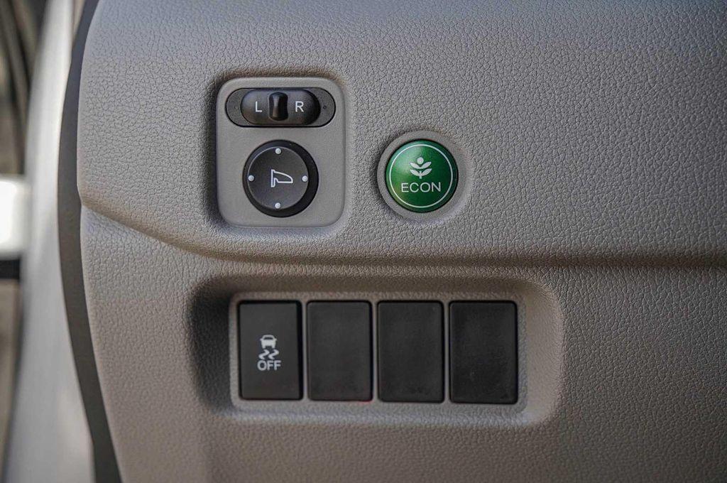 used 2017 Honda Pilot car, priced at $12,998