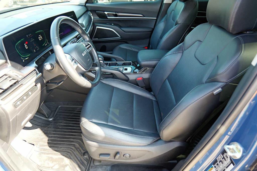 used 2023 Kia Telluride car, priced at $25,998