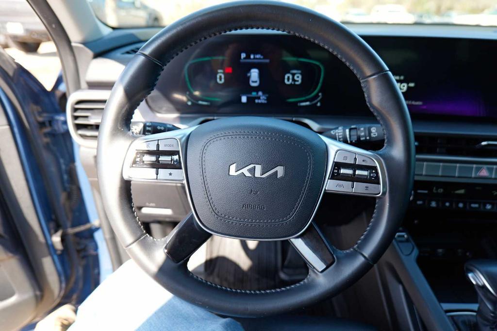 used 2023 Kia Telluride car, priced at $25,998