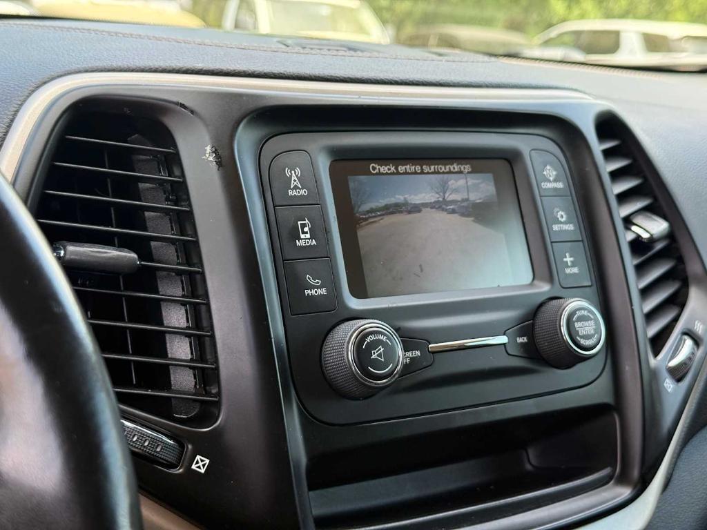 used 2018 Jeep Cherokee car, priced at $16,098