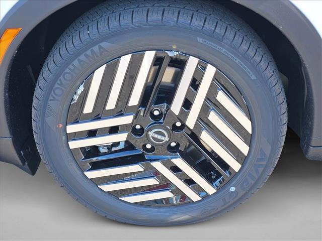 new 2026 Nissan Leaf car, priced at $36,525