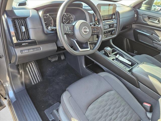 new 2025 Nissan Pathfinder car, priced at $31,995