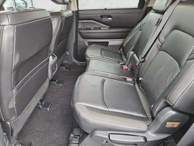 new 2025 Nissan Pathfinder car, priced at $39,795