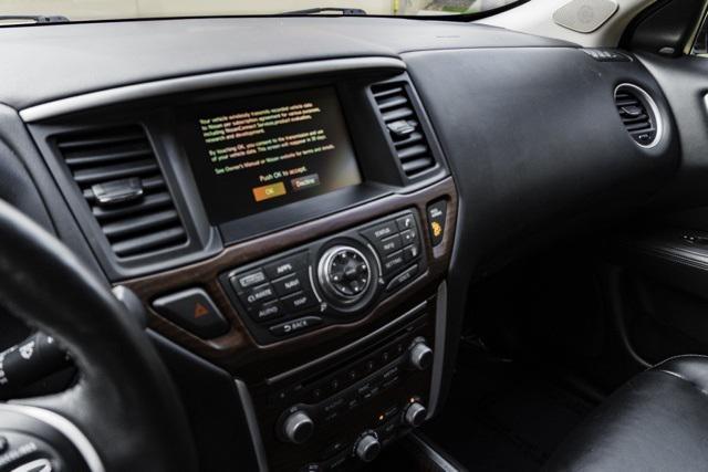 used 2019 Nissan Pathfinder car, priced at $17,800