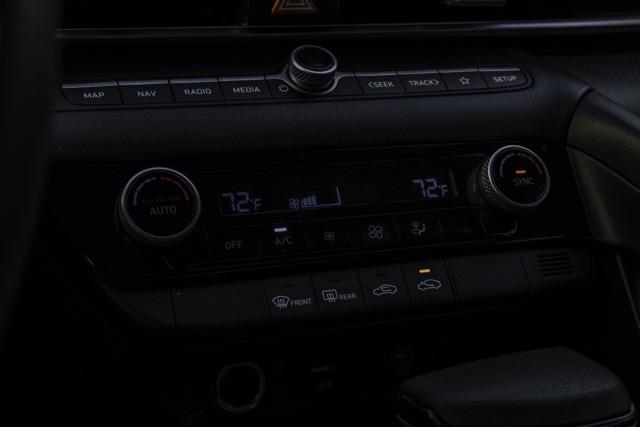 used 2024 Hyundai Elantra car, priced at $18,419