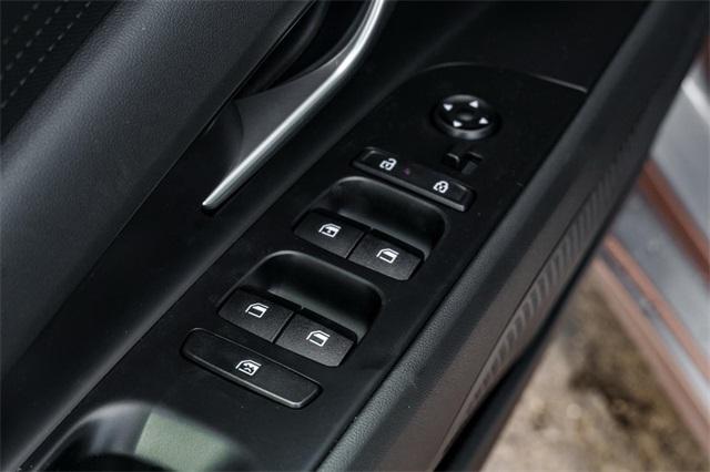 new 2025 Hyundai Elantra car, priced at $21,288