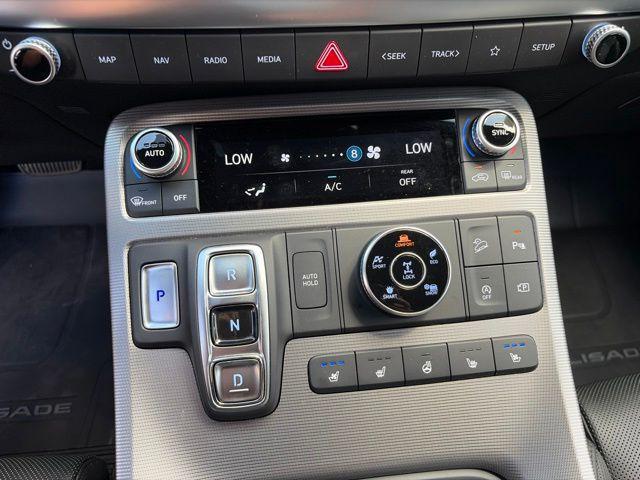 used 2025 Hyundai Palisade car, priced at $43,970