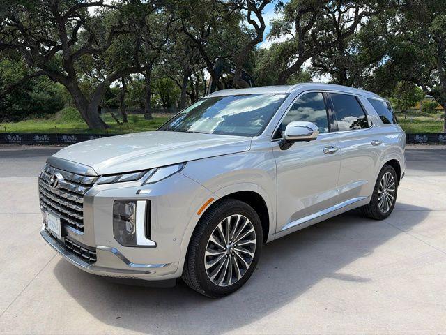 used 2025 Hyundai Palisade car, priced at $43,970