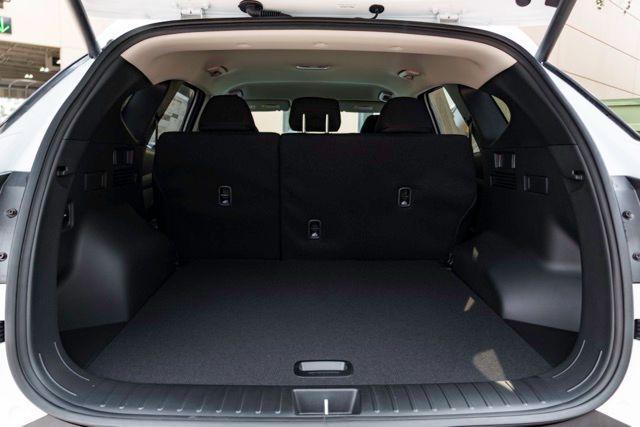 new 2026 Hyundai TUCSON Hybrid car, priced at $32,714