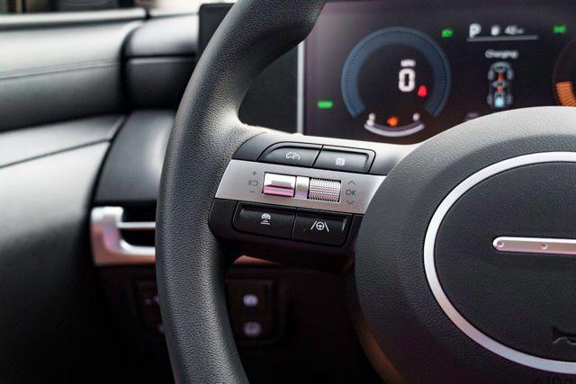 new 2026 Hyundai TUCSON Hybrid car, priced at $32,714