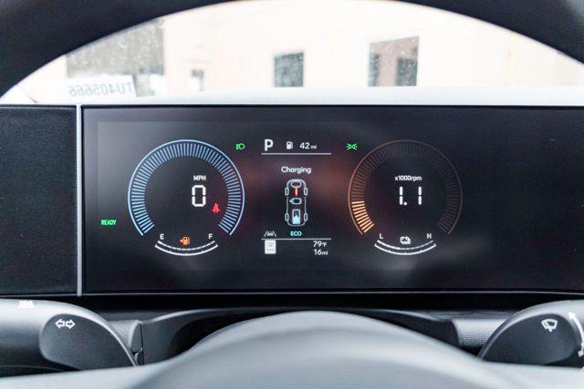 new 2026 Hyundai TUCSON Hybrid car, priced at $32,714