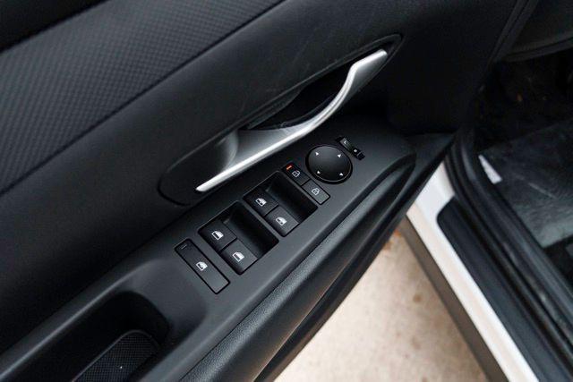 new 2026 Hyundai TUCSON Hybrid car, priced at $32,714