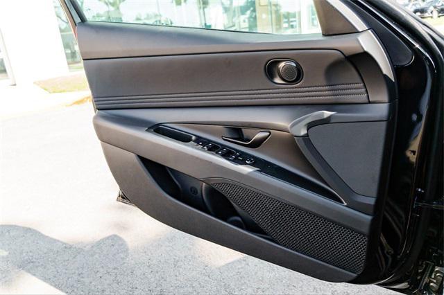 new 2025 Hyundai Elantra car, priced at $22,248