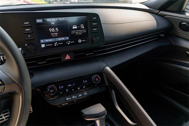 new 2025 Hyundai Elantra car, priced at $22,248